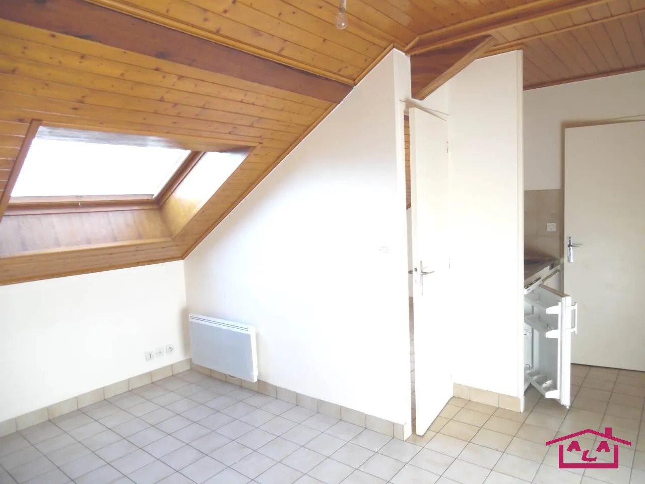 Appartement à louer, 16m², Fontaine
