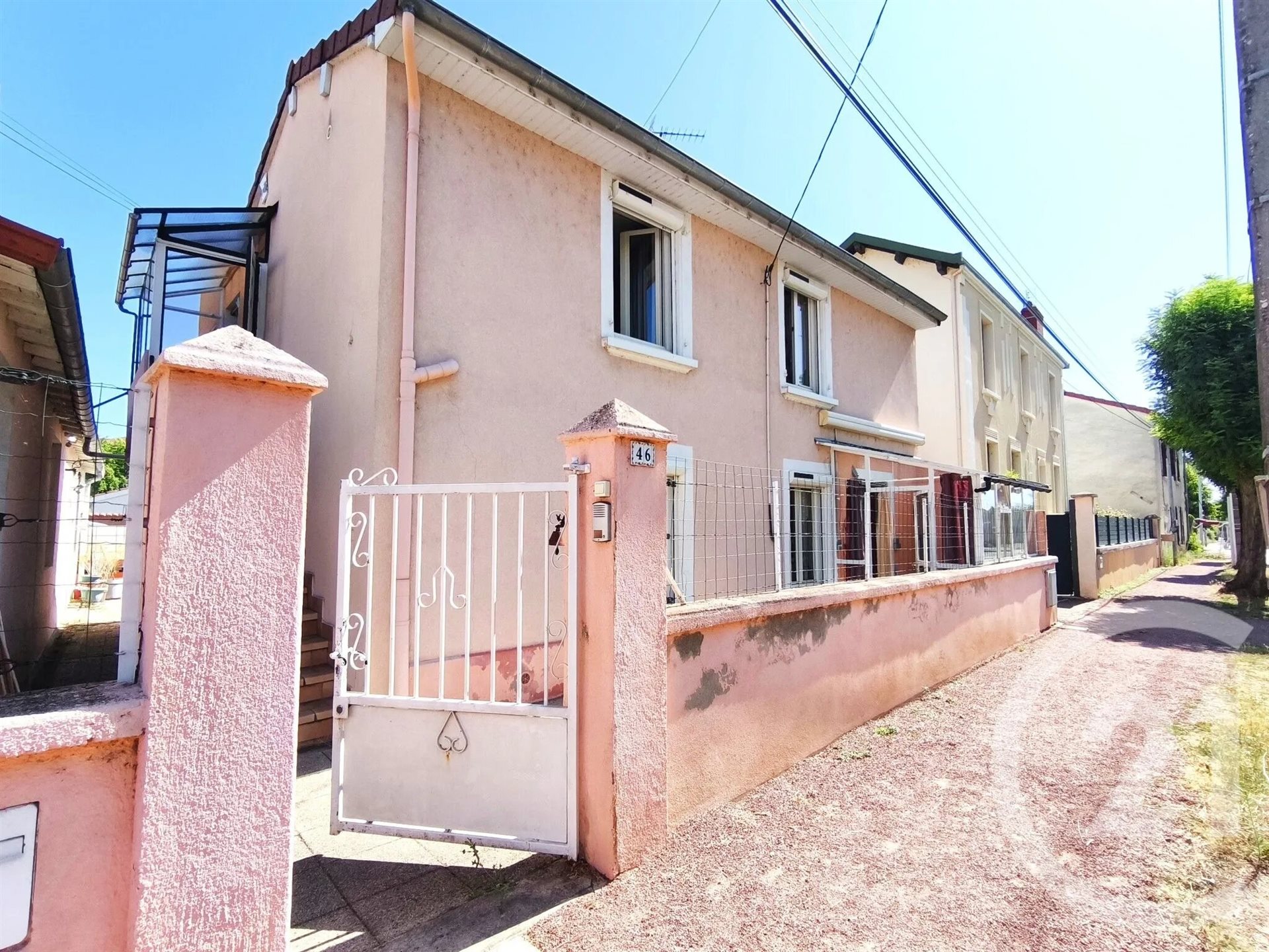 Maison à vendre, 111m², Roanne