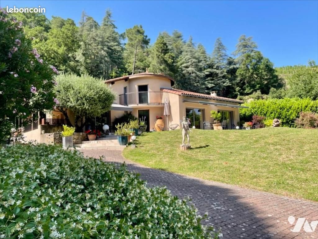 Maison à vendre, 200m², Saint-Jean-de-Muzols