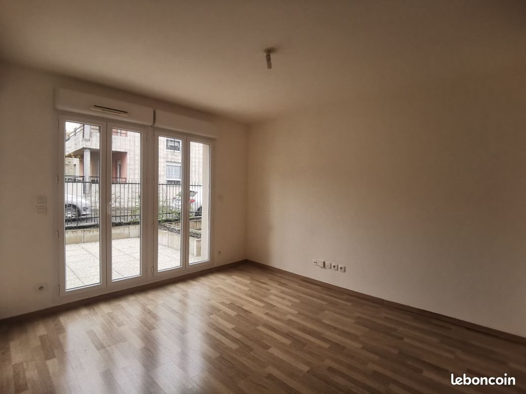 Appartement à louer, 36m², Reims
