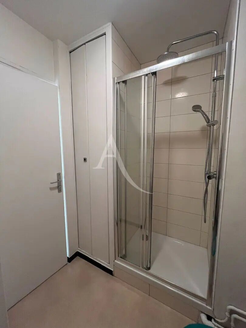 Appartement à louer, 18m², Reims