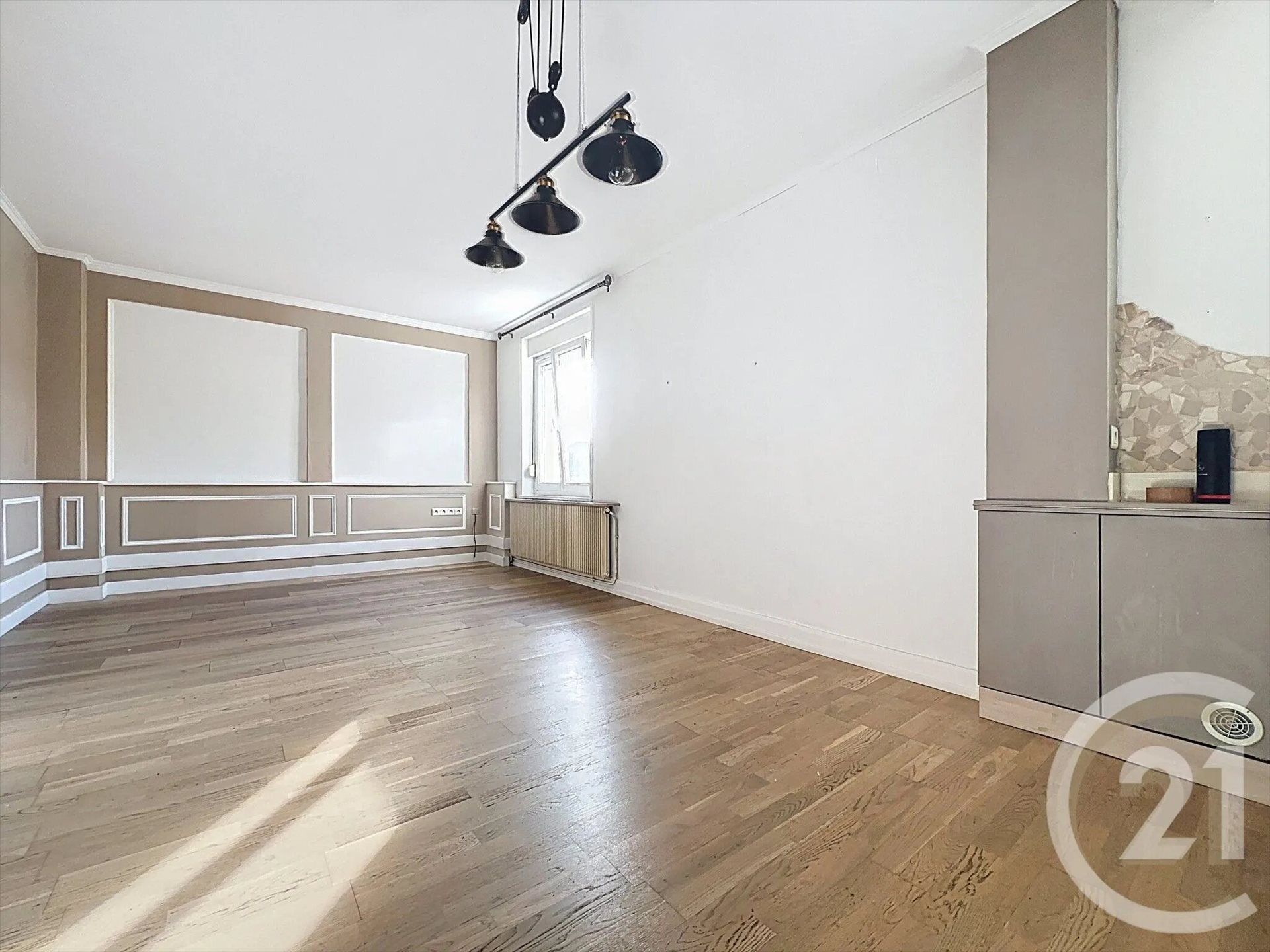 Appartement à vendre, 72m², Saint-Max