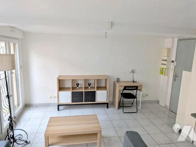 Appartement à louer, 37m², Reims