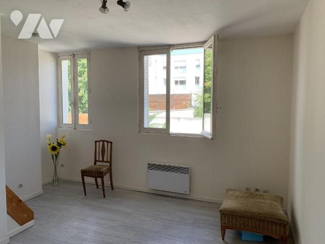 Appartement à louer, 32m², Reims