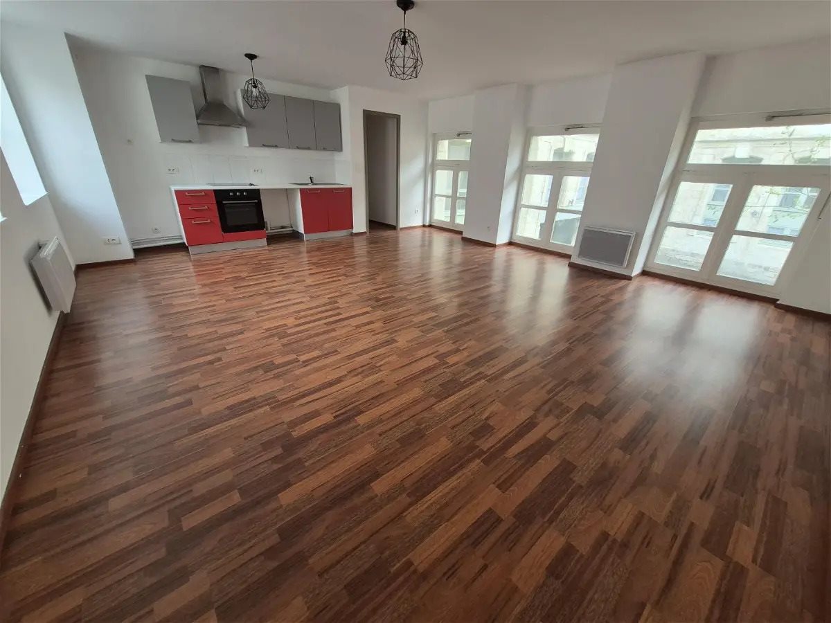 Appartement à louer, 79m², Cambrai