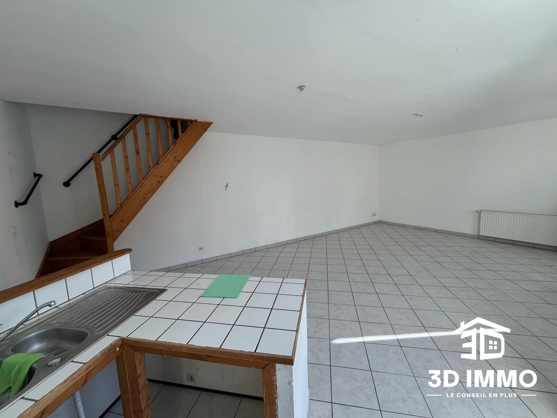 Maison à louer, 95m², Etroeungt