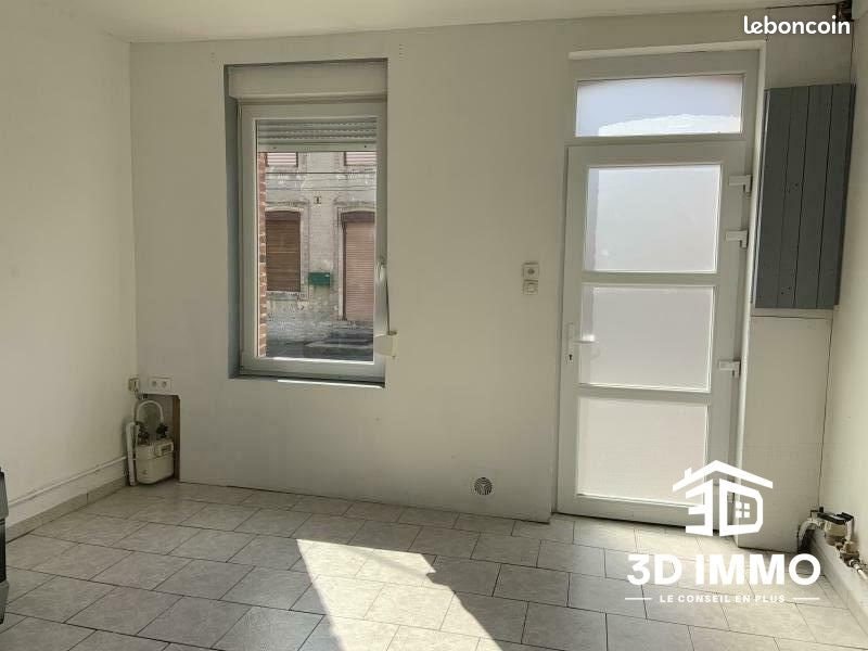 Maison à louer, 53m², Glageon