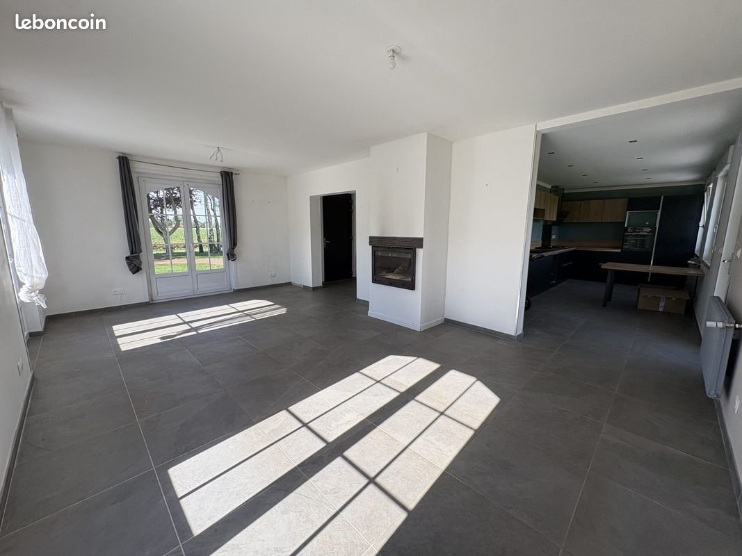 Maison à louer, 90m², Sailly-sur-la-Lys