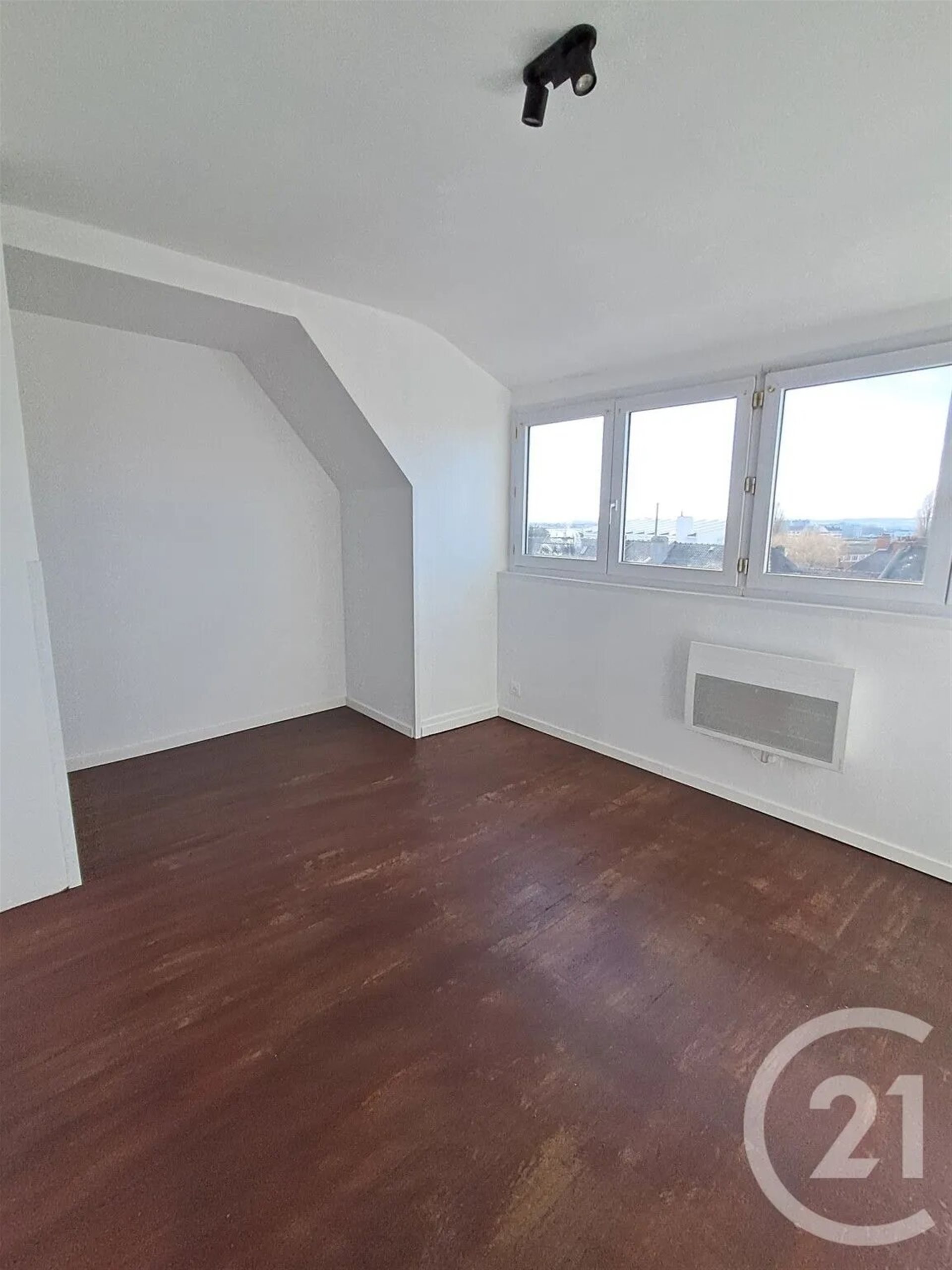 Appartement à louer, 27m², Calais