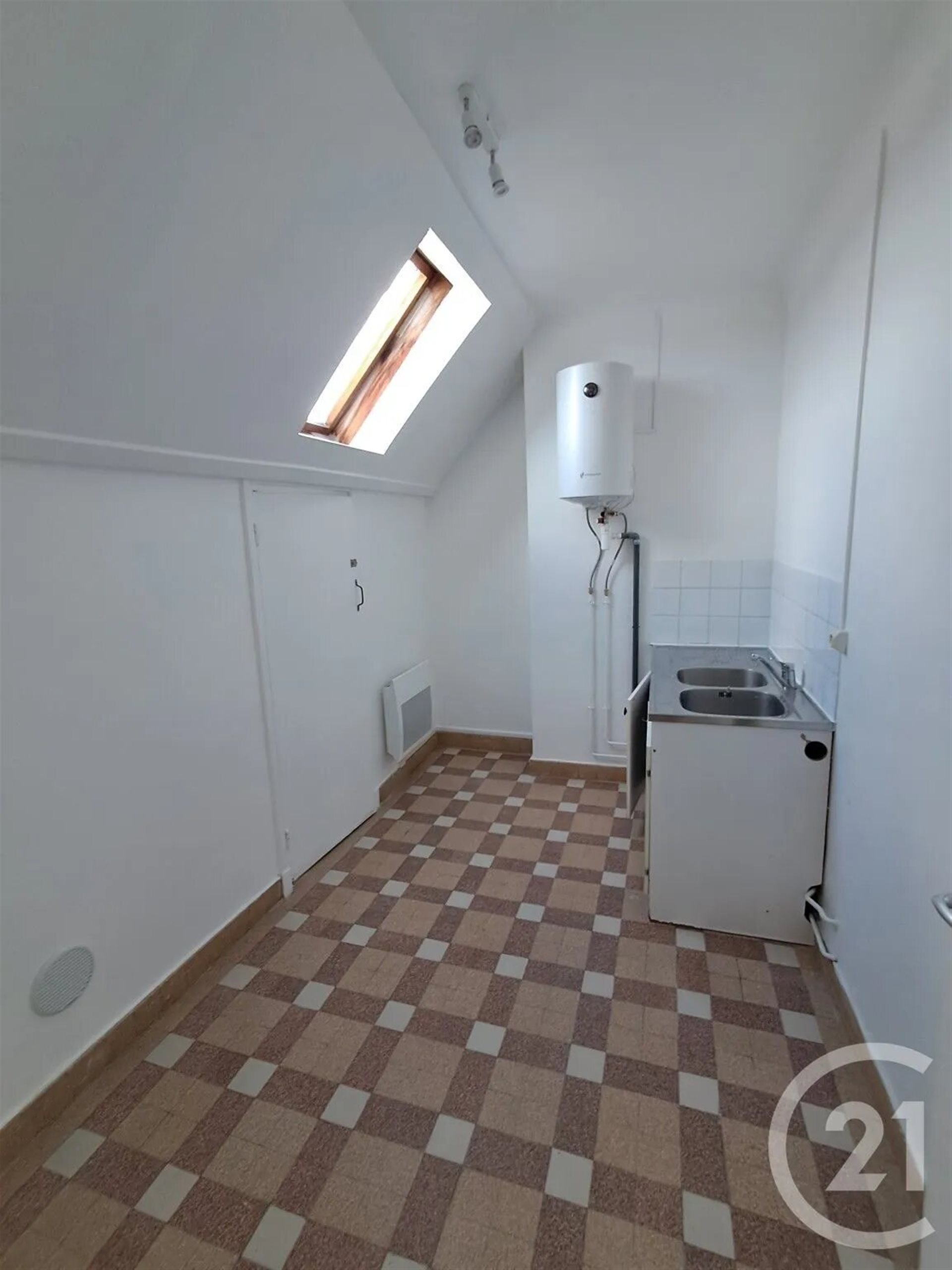Appartement à louer, 27m², Calais