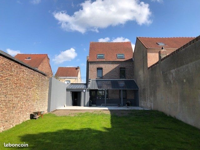 Maison à louer, 101m², Annezin