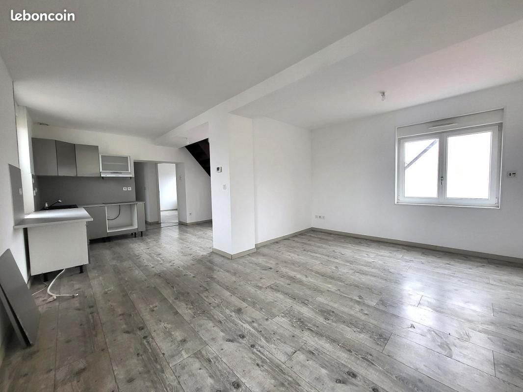 Appartement à louer, 87m², Barlin