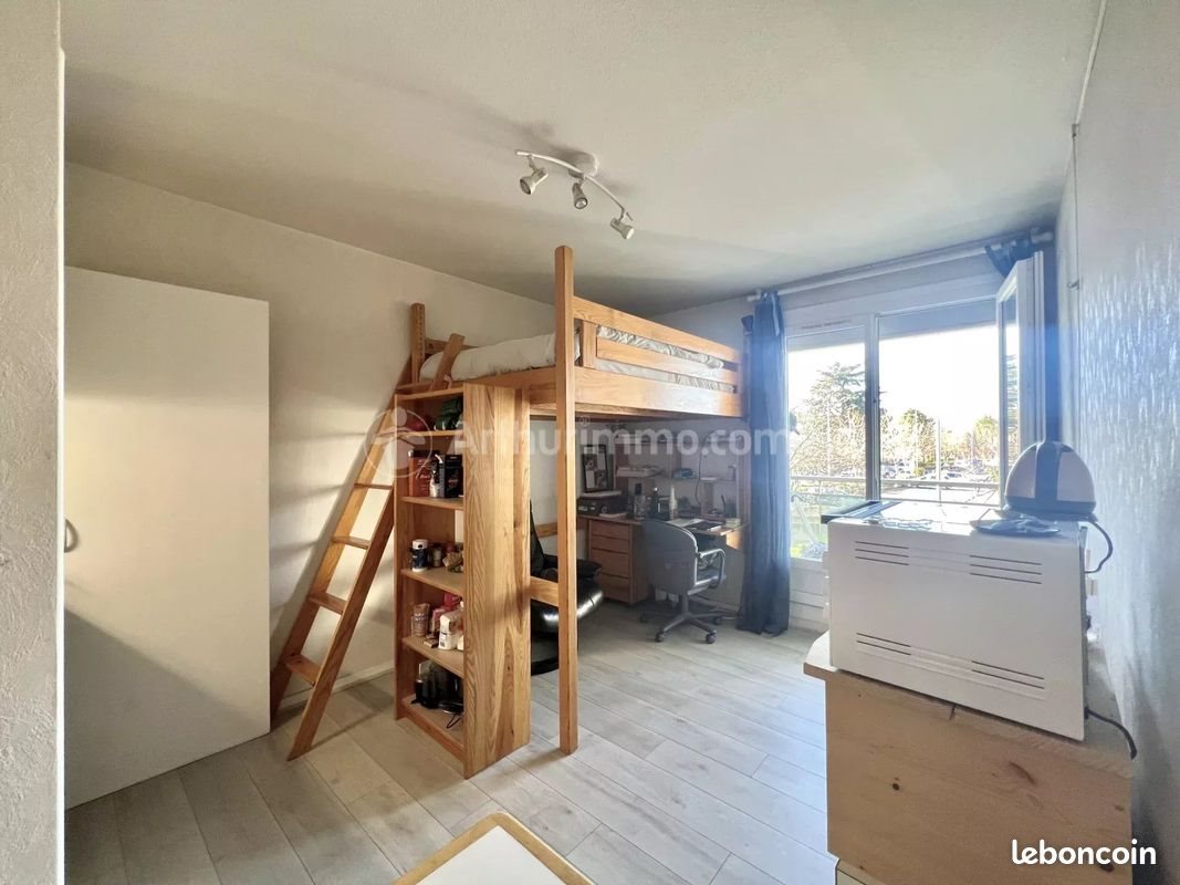 Appartement à louer, 18m², Clermont-Ferrand