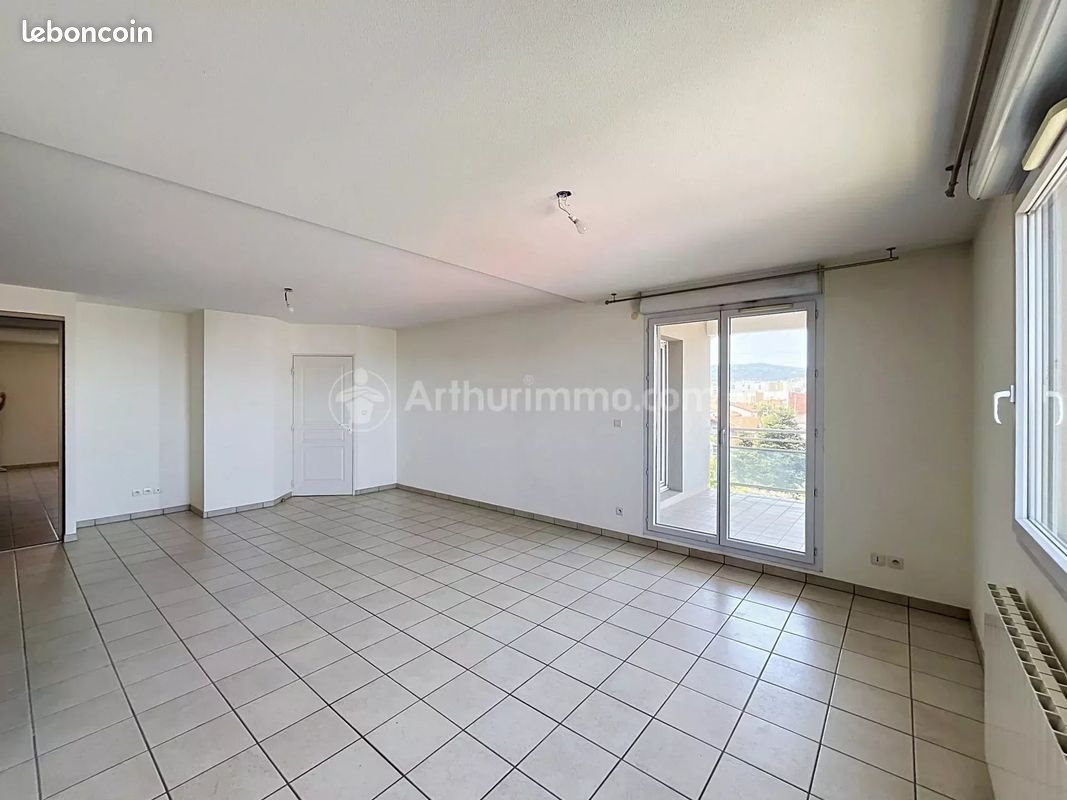 Appartement à louer, 78m², Clermont-Ferrand