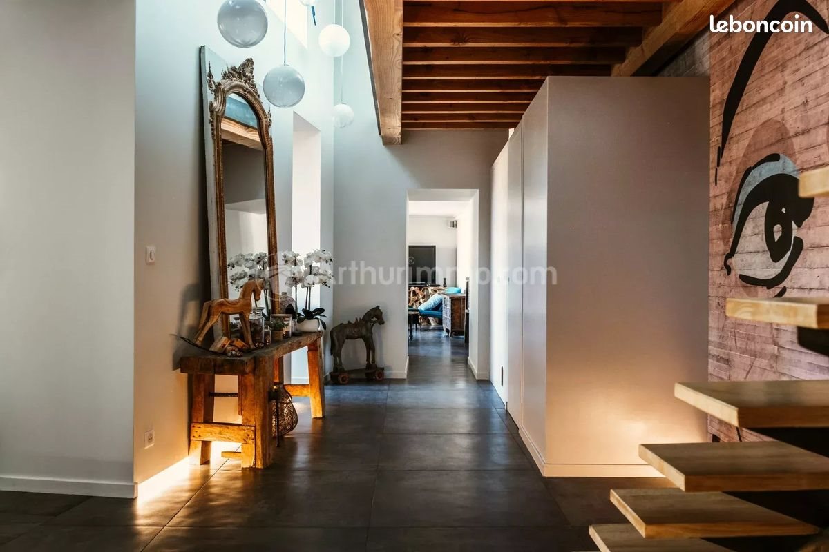 Maison à vendre, 290m², Vic-le-Comte