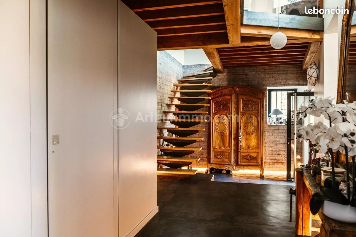 Maison à vendre, 290m², Vic-le-Comte