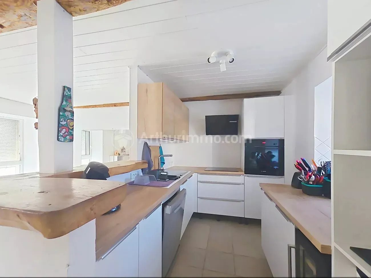 Maison à louer, NaNm², Saint-Genès-Champanelle