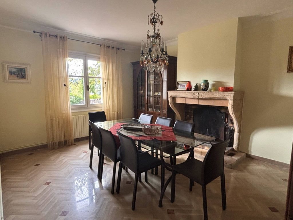 Maison à vendre, 208m², Saint-Cyr-au-Mont-d'Or