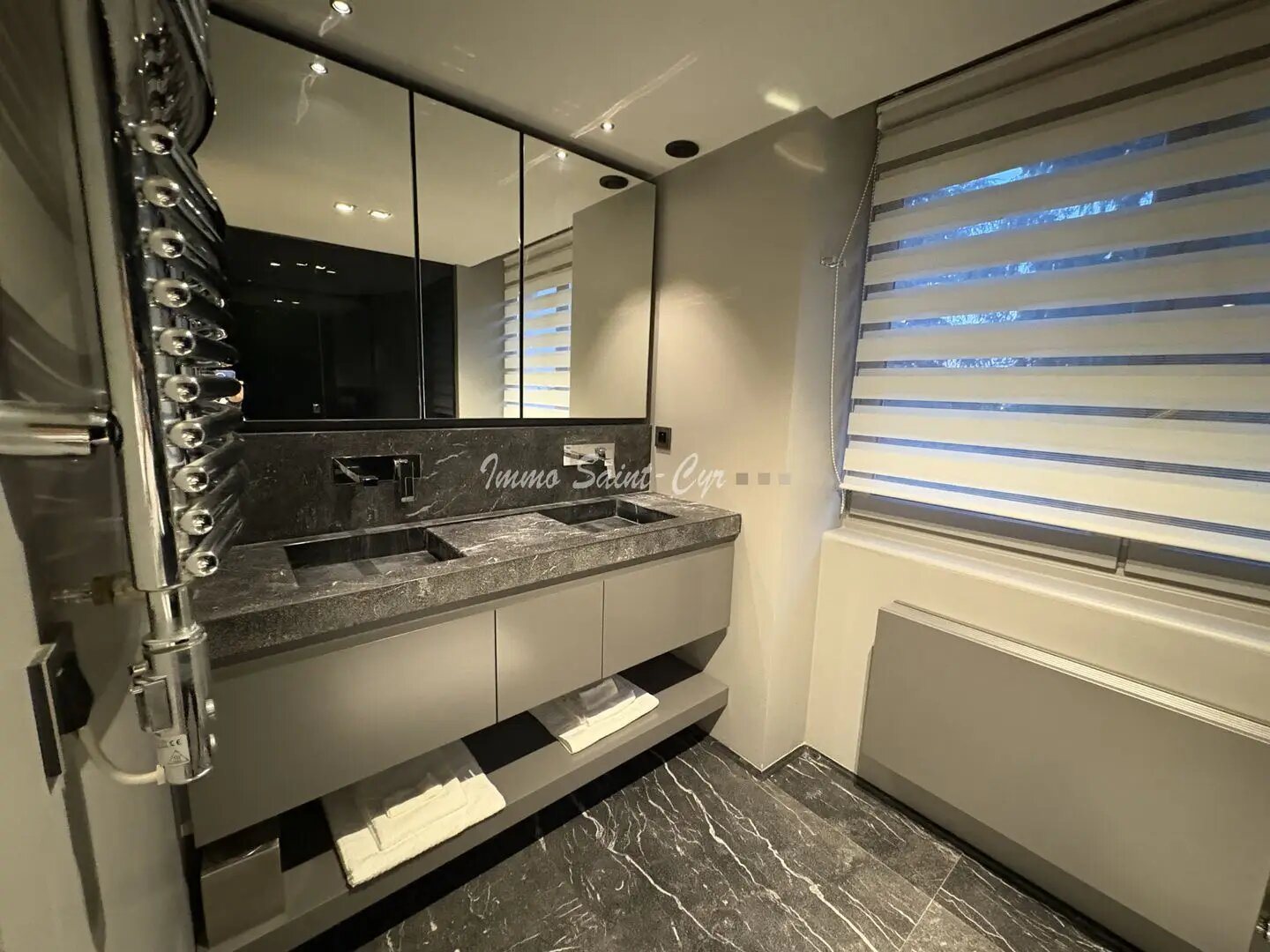 Appartement à louer, 170m², Chasselay