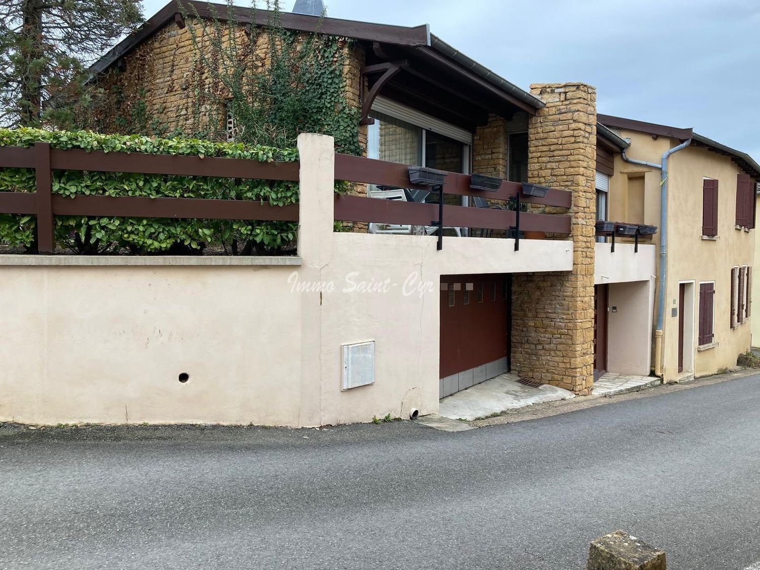 Maison à vendre, 231m², Saint-Cyr-au-Mont-d'Or