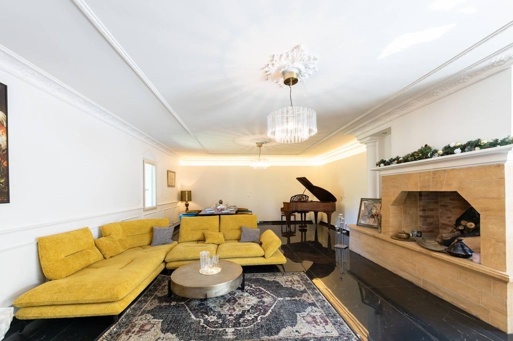 Maison à louer, 280m², Saint-Cyr-au-Mont-d'Or
