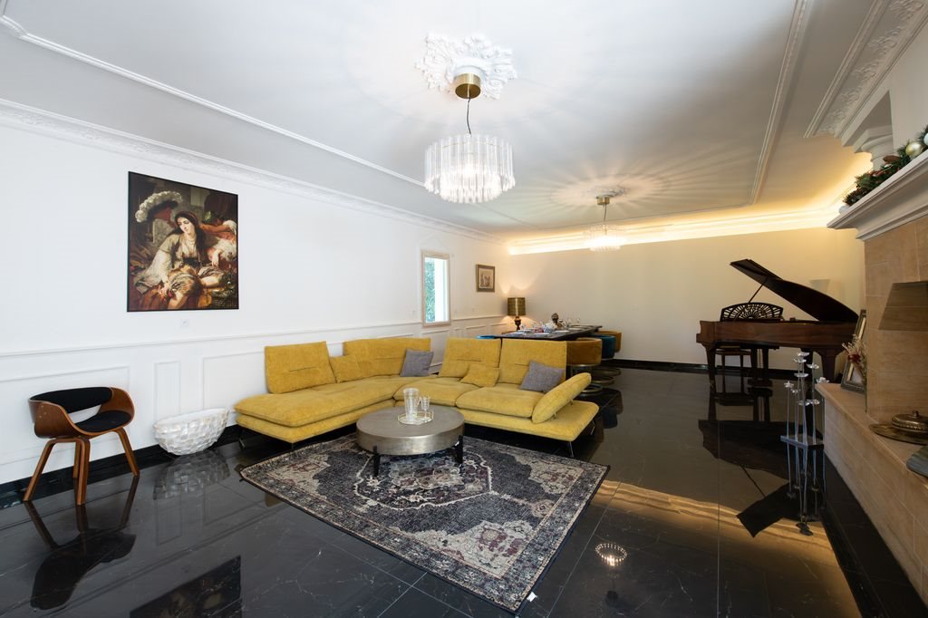 Maison à louer, 280m², Saint-Cyr-au-Mont-d'Or