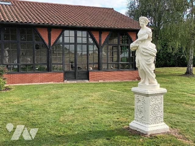 Maison à vendre, 350m², Saint-Jean-sur-Reyssouze