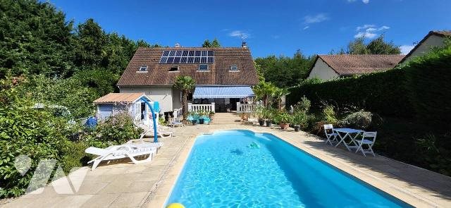 Maison à vendre, 167m², Loiré