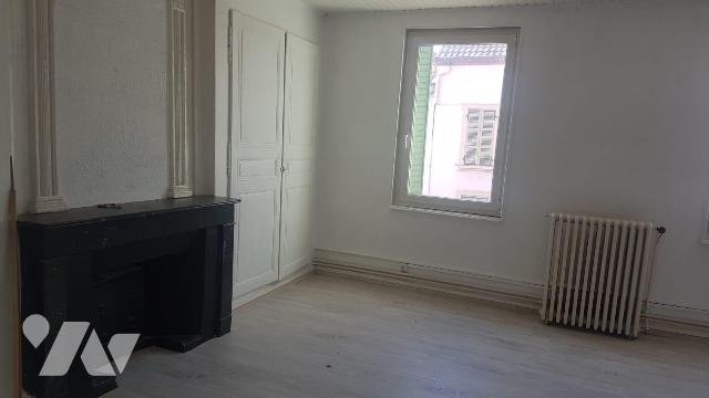 Appartement à louer, 105m², Montpont-en-Bresse