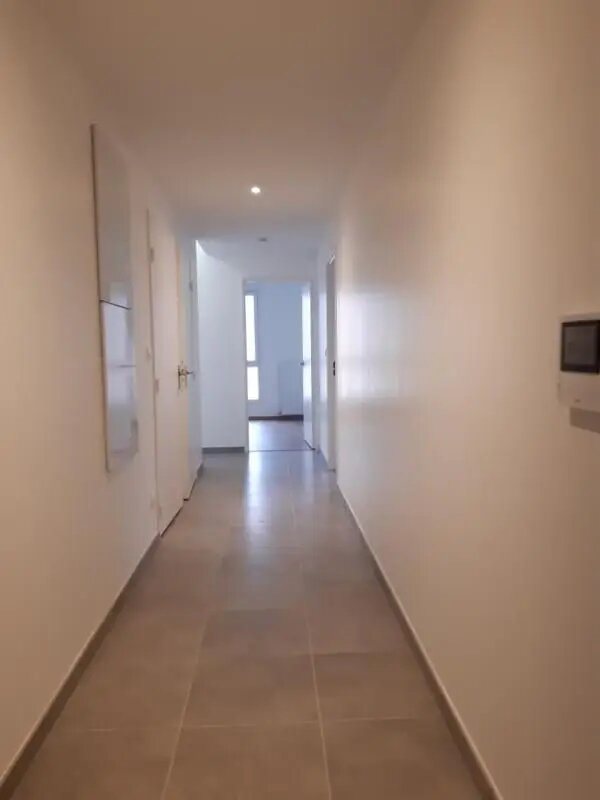 Appartement à louer, 60m², Décines-Charpieu