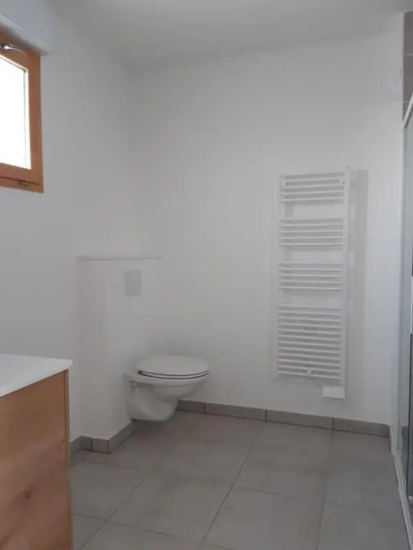 Maison à louer, 96m², Décines-Charpieu