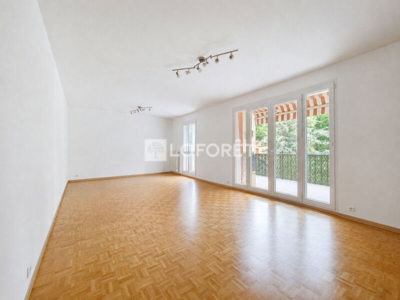 Appartement à louer, 80m², Fontaines-sur-Saône
