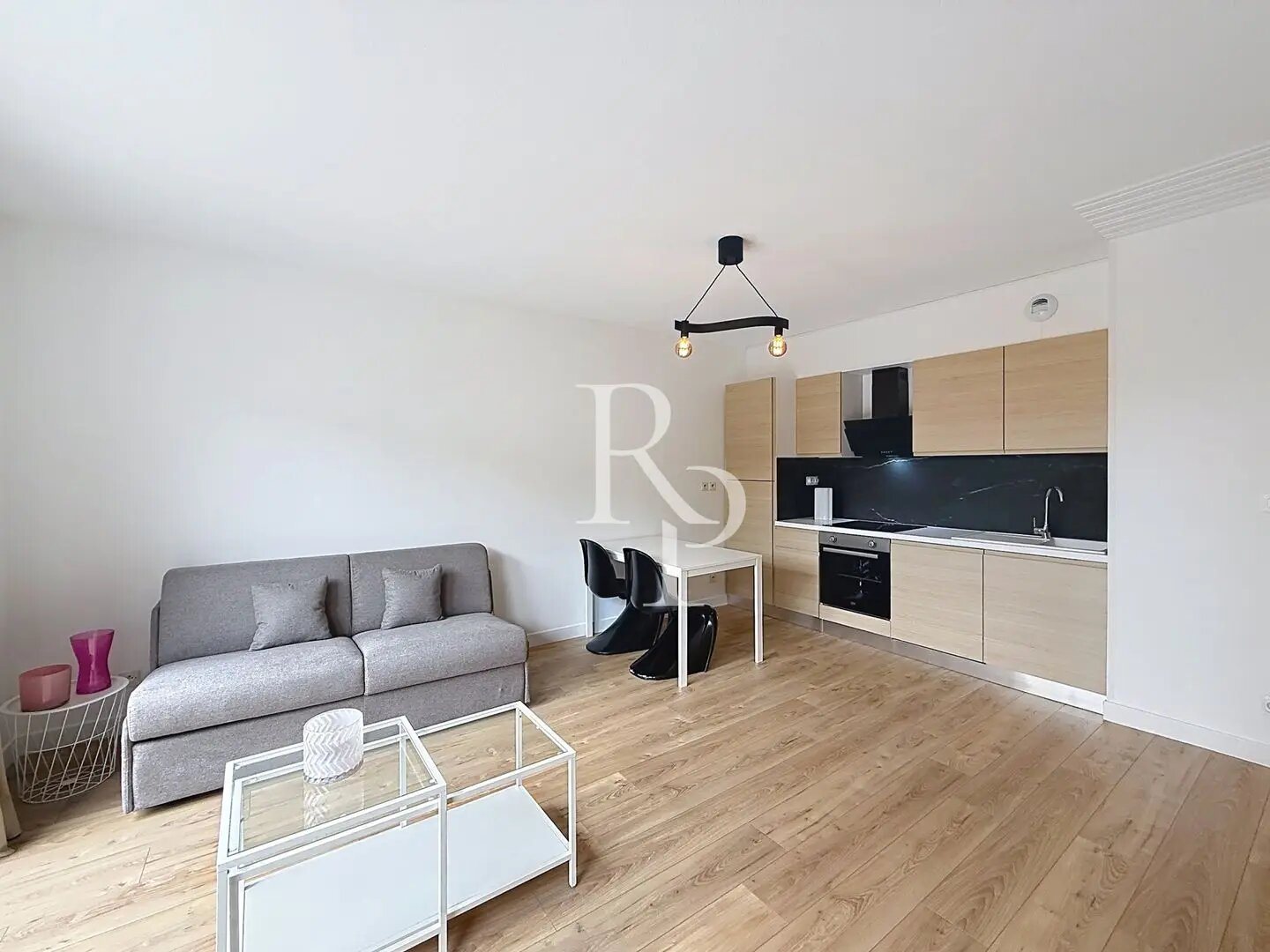Appartement à louer, 28m², Lyon 8ème