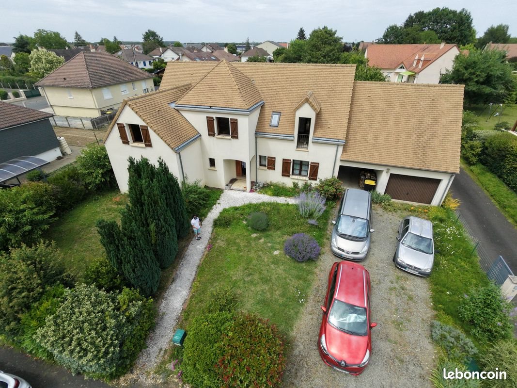 Maison à vendre, 209m², Laigné-Saint-Gervais