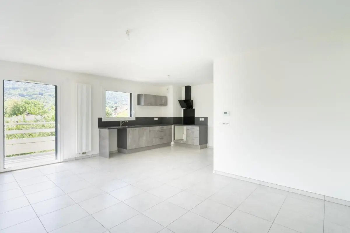 Appartement à louer, 84m², Saint-Jorioz
