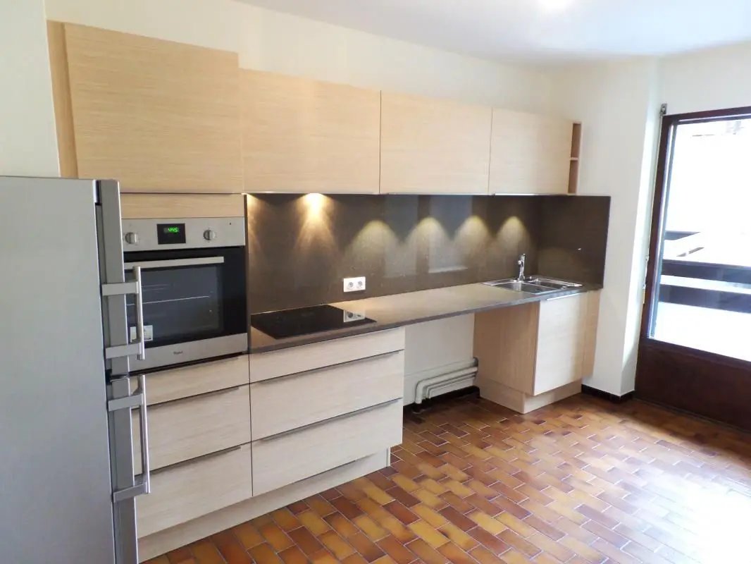 Appartement à louer, 57m², Thônes
