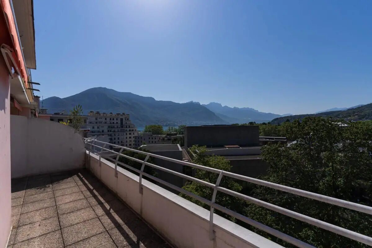 Appartement à louer, 77m², Annecy
