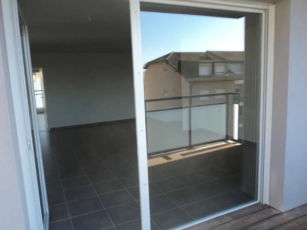 Appartement à louer, 91m², Gex