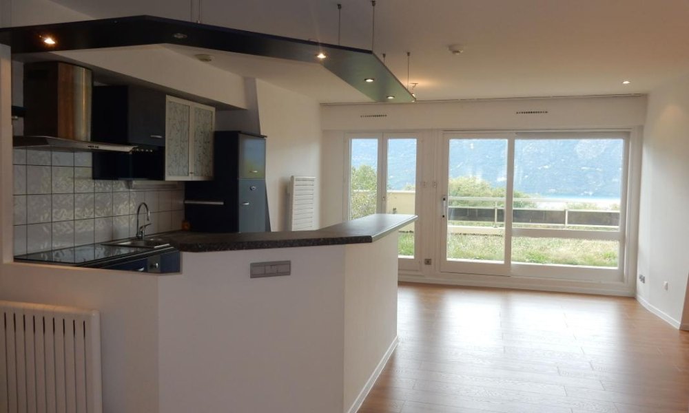 Maison à louer, 85m², Tresserve