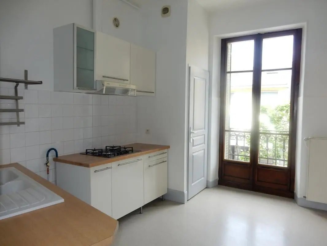 Appartement à louer, 55m², Aix-les-Bains
