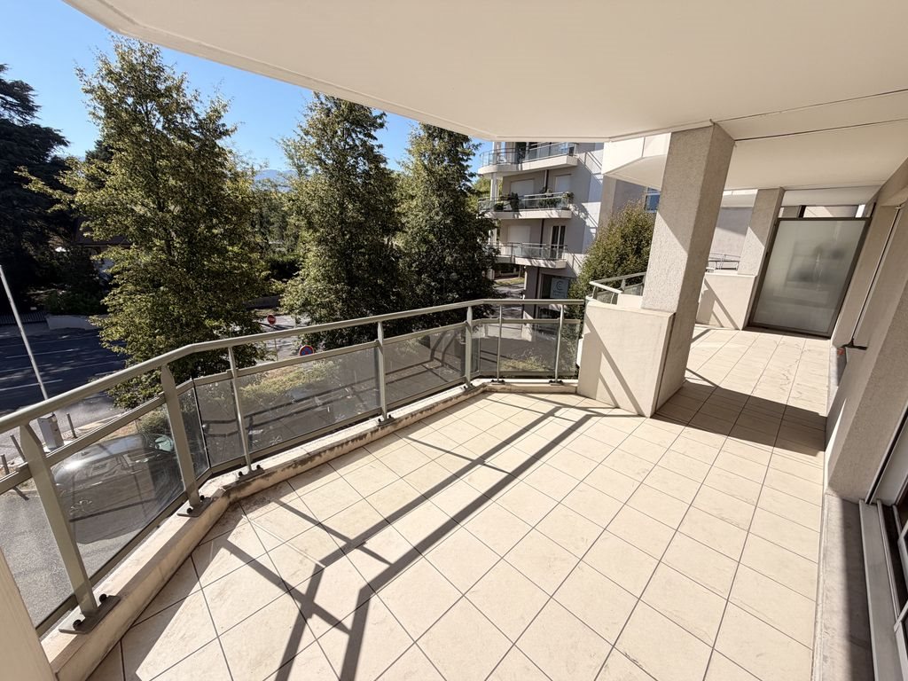 Appartement à vendre, 109m², Saint-Julien-en-Genevois