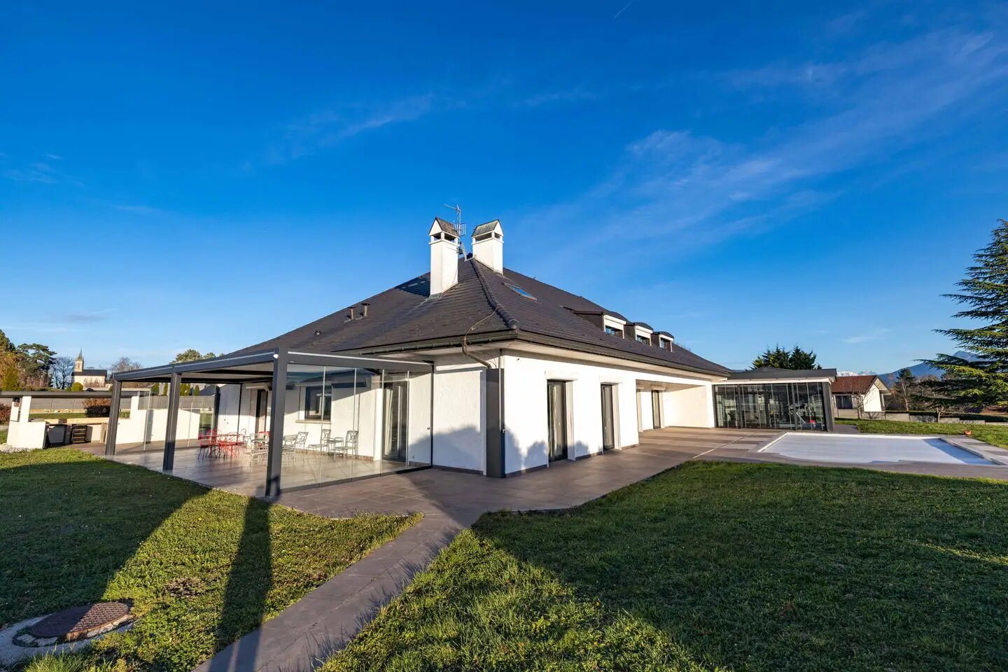 Maison à vendre, 680m², Vétraz-Monthoux