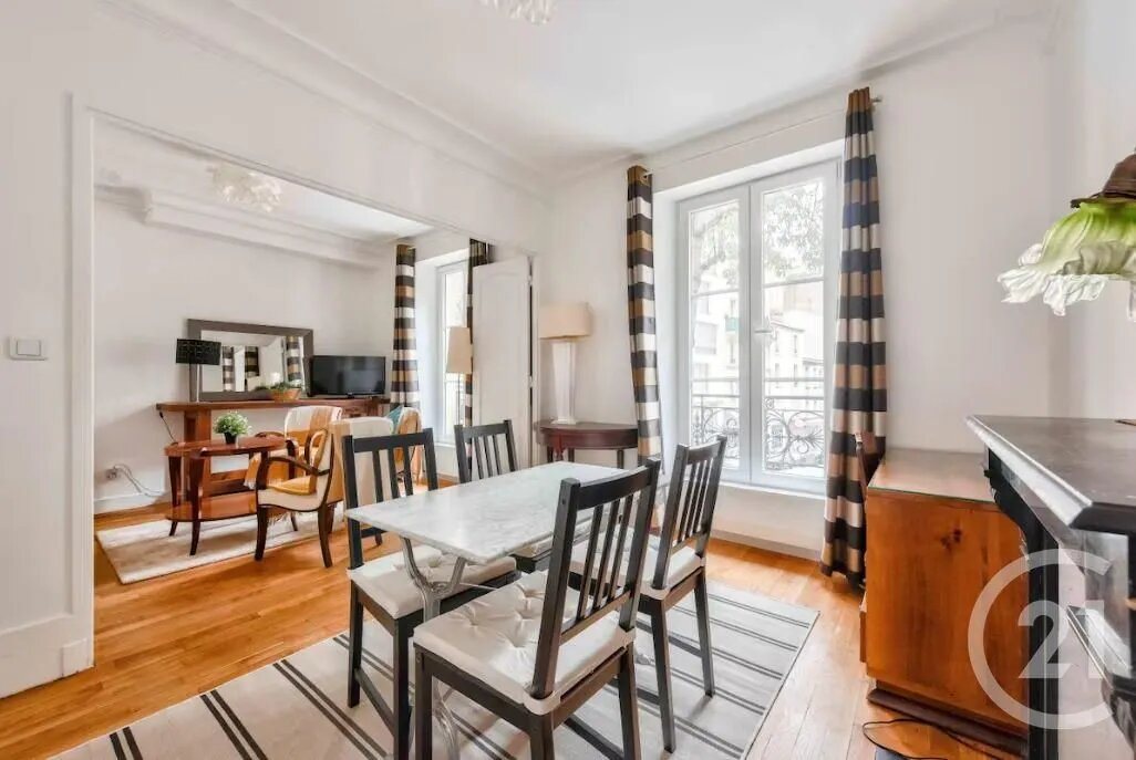 Appartement à louer, 41m², Paris 18ème