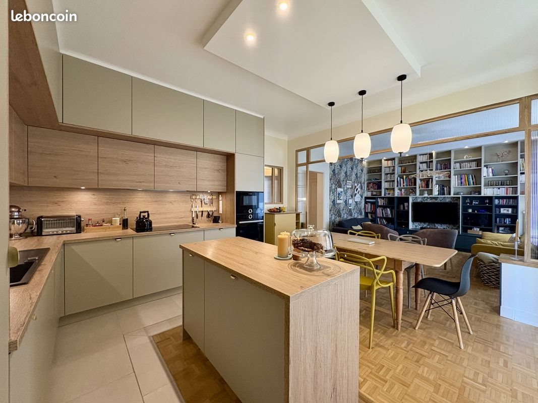 Appartement à vendre, 123m², Clermont-Ferrand