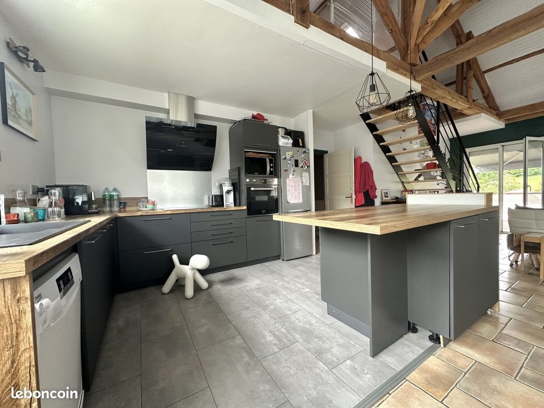 Maison à louer, 100m², Ceyrat