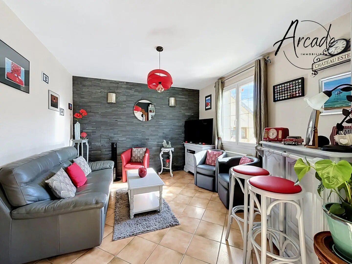 Maison à vendre, 125m², Saint-Laurent-de-Brèvedent