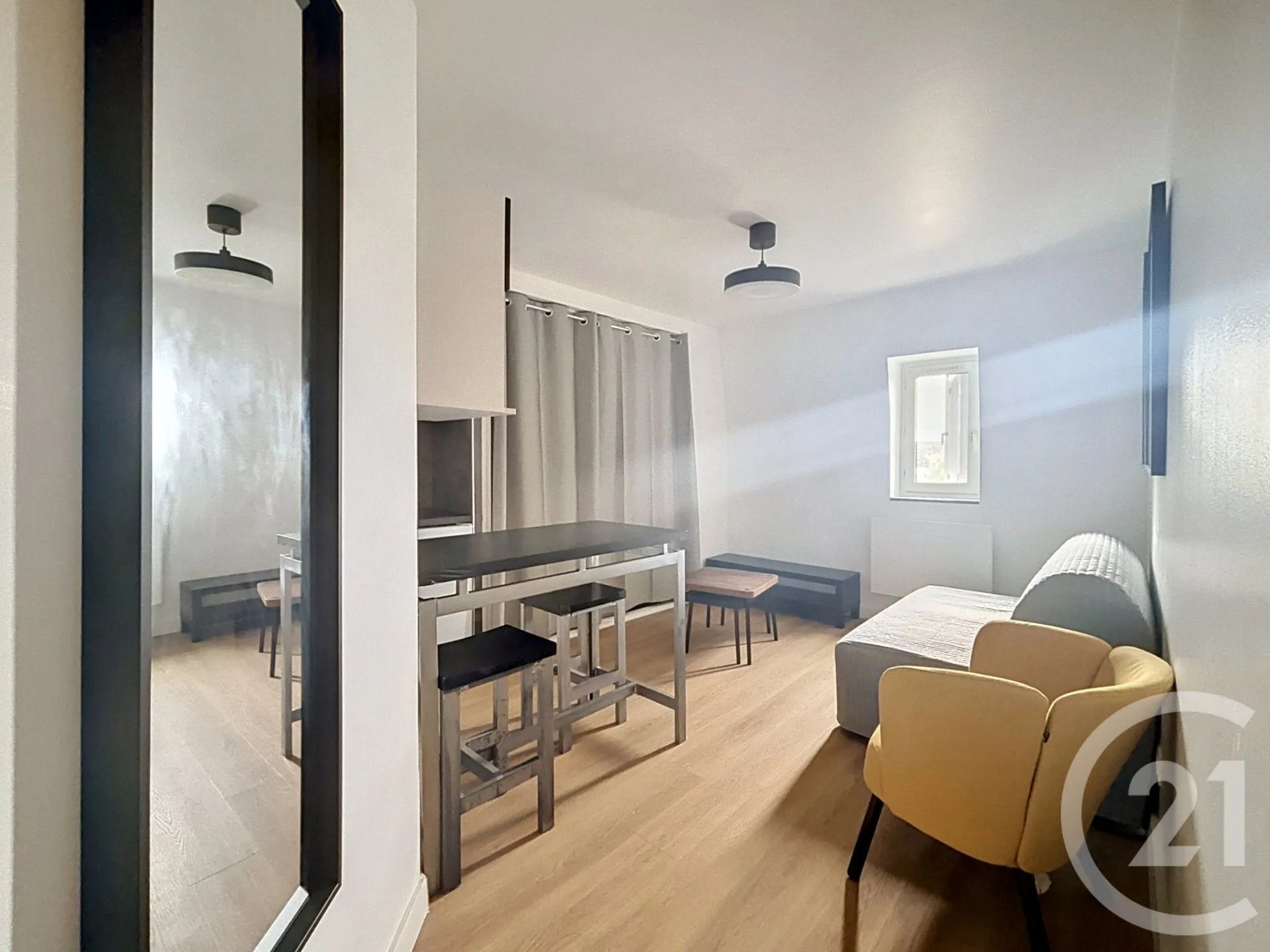 Appartement à louer, 17m², Tours