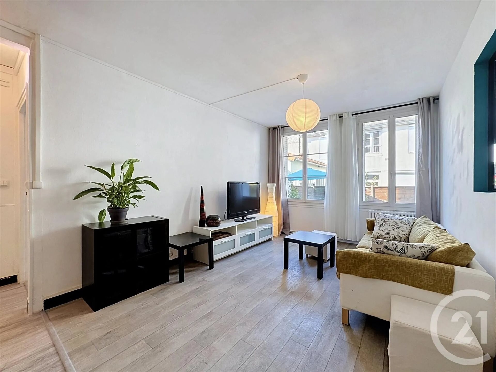 Appartement à louer, 54m², Tours