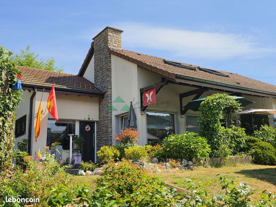 Maison à vendre, 151m², Ferrette