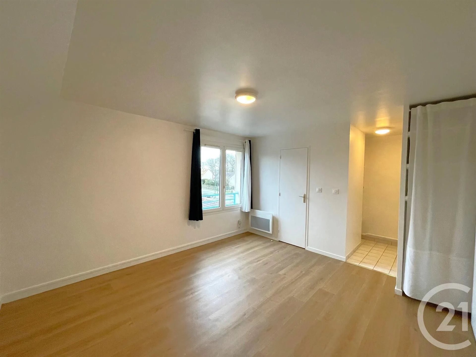 Appartement à louer, 21m², Saint-Léger-en-Yvelines